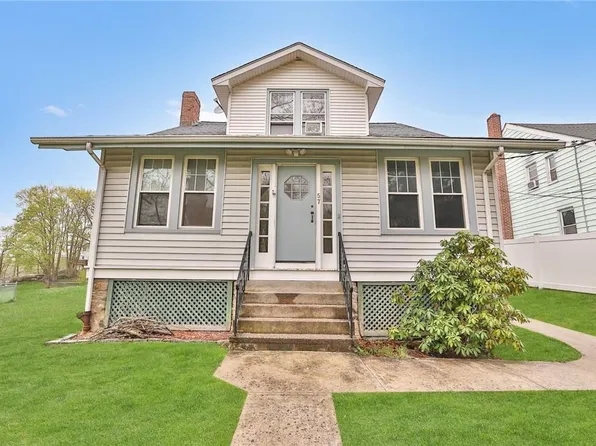 57 Westchester Avenue, Thornwood, NY 10594