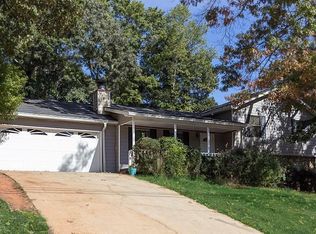 1517 Ashbrook Dr, Lawrenceville, GA 30043