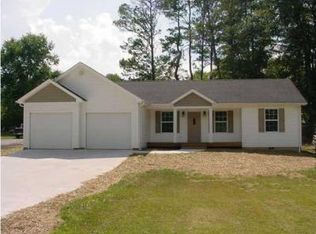 523 Crescent Ave, Chickamauga, GA 30707