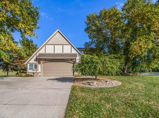 7261 Indigo Ridge Dr SW, Byron Center, MI 49315