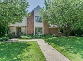 64 Pheasant Ct, Appleton, WI 54915