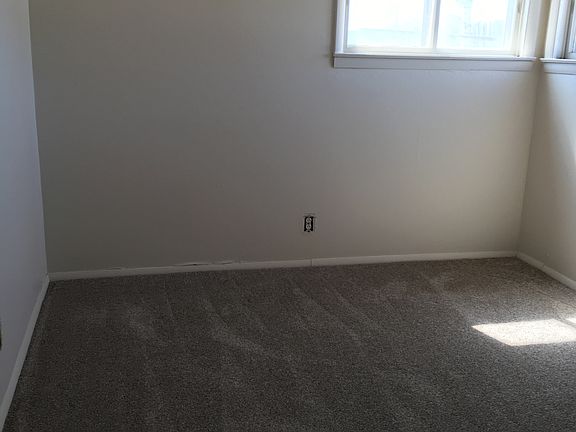 1st bedroom