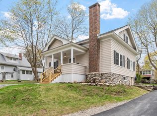 7 Albemarle St, Worcester, MA 01605