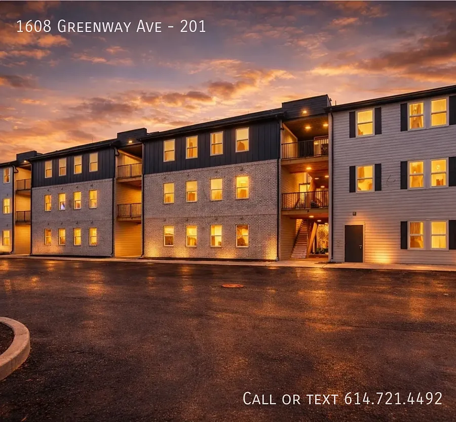 Building Photo - 1608 Greenway Ave #201