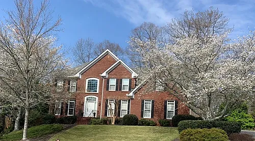 365 Fairleaf Ct Photo 1