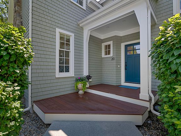 4th image of 20 Washburn Drive