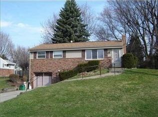 4048 Crestwood Dr, Gibsonia, PA 15044