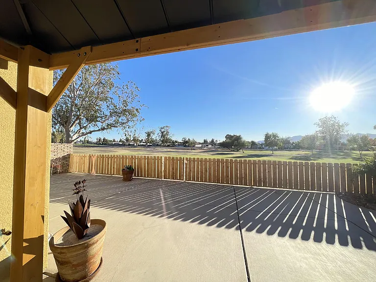 2549 Country Club Dr — Photo 24