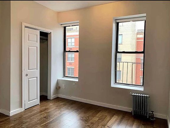 2nd image of 276 W 117th St APT 4A