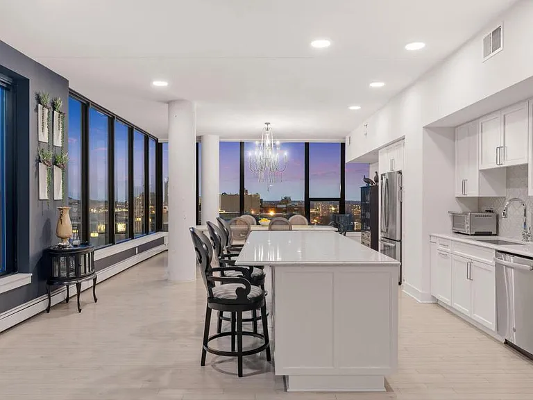 740 Portland Ave #1201 — Photo 39