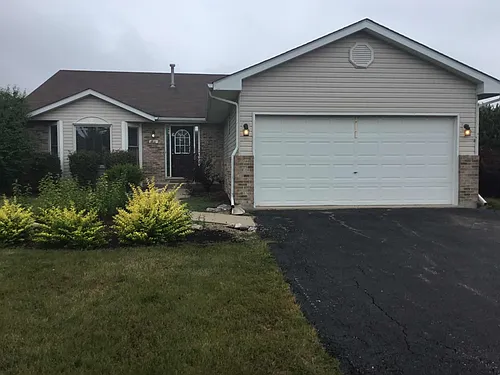 1811 Mandan Village Dr Photo 1