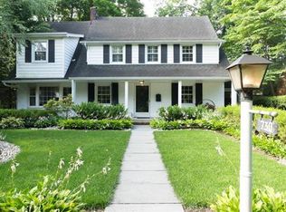 730 River Rd, Teaneck, NJ 07666