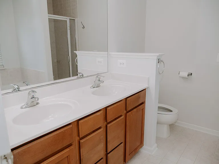 110 Quinton Oaks Cir — Photo 23