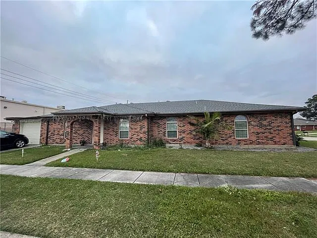 3500 Kings Dr