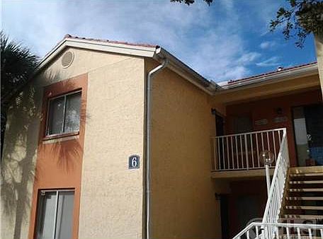 1st image of 1043 The Pointe Dr