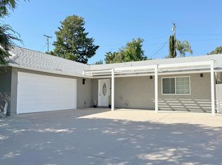 5426 Ruthwood Dr, Calabasas, CA 91302