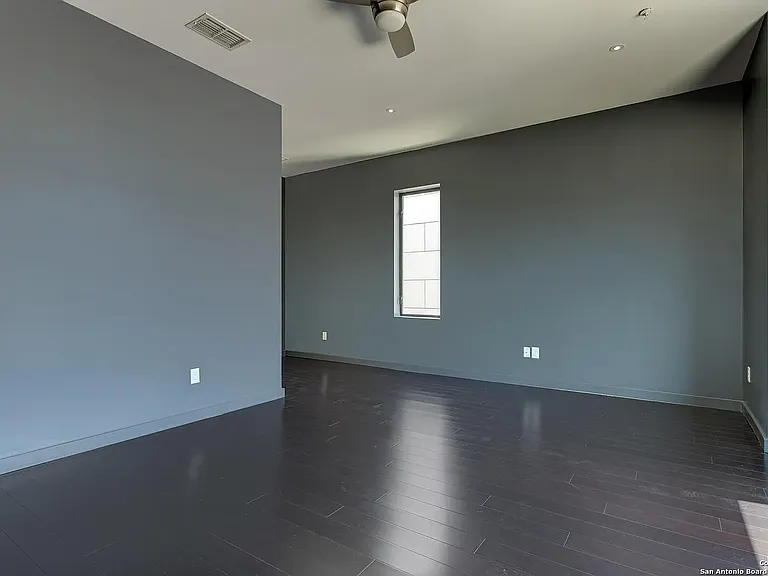 117 Marcia Pl — Photo 8