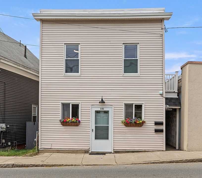 1st image of 141 Prospect St