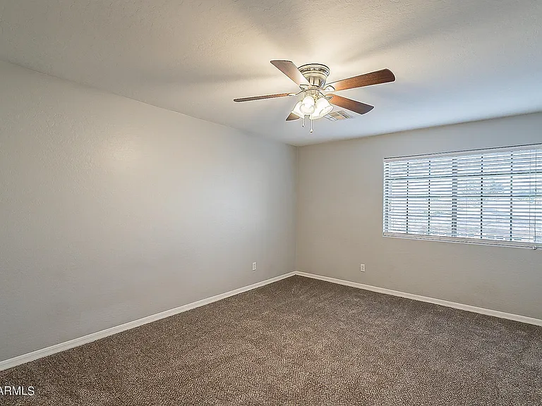 2883 E Birchwood Pl — Photo 28