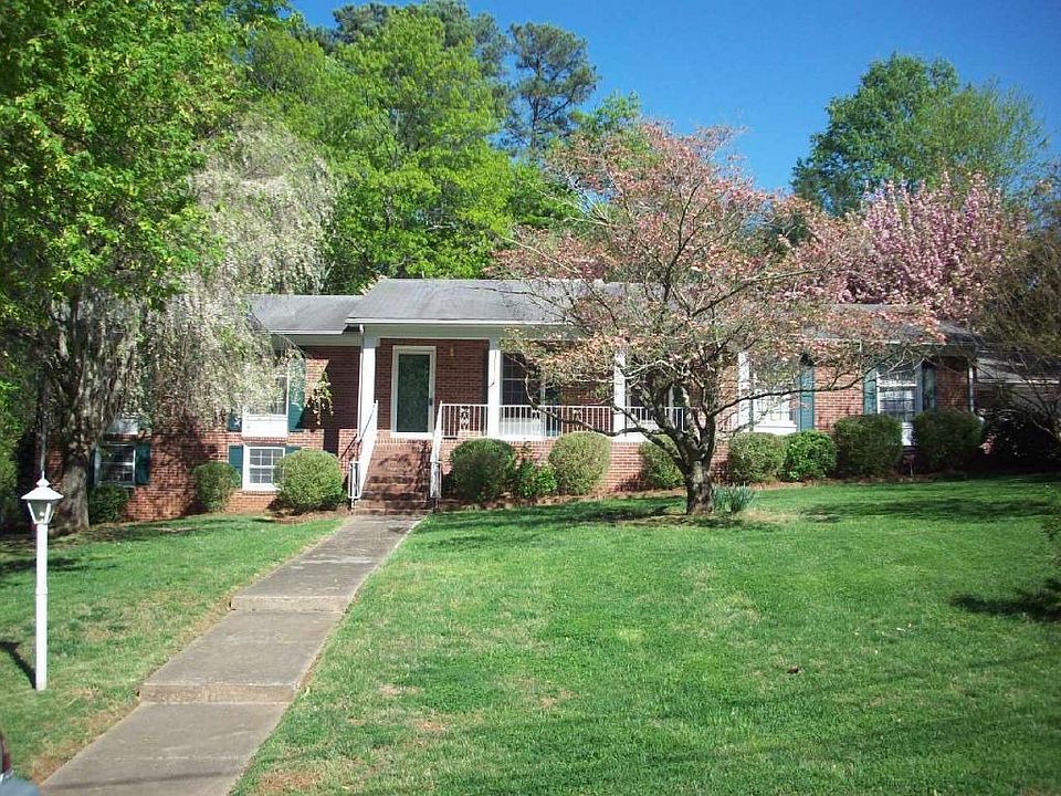1st image of 417 Heather Ln