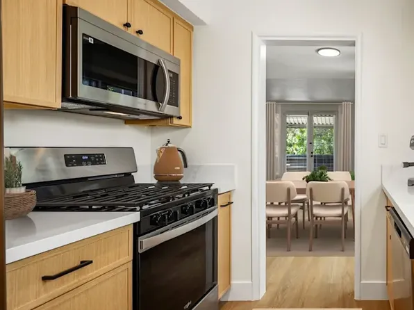Montana Oak, 11644 Montana Ave #A986c9fa8, Los Angeles, CA 90049