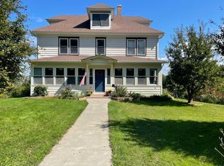 142 Cottage St, Newport, VT 05855