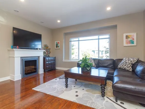 1227 Freshwater Cres, Langford, BC V9B 0L9