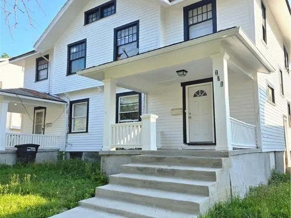121-125 W Parkwood Dr, Dayton, OH 45405