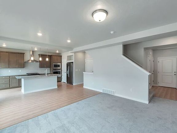 5th image of 4115 W Holbrook Way