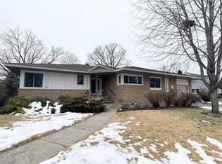 767 Elm St, Mauston, WI 53948