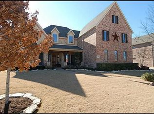 530 Oakhurst Dr, Murphy, TX 75094