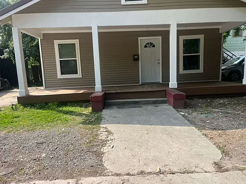 310 Julia St Photo 1