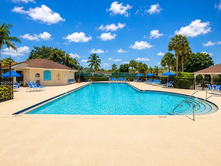 9554 Biscayne Park Ct #9554 — Photo 19