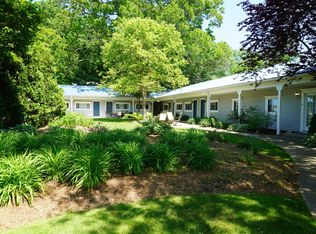 842 Lake St, Saugatuck, MI 49453