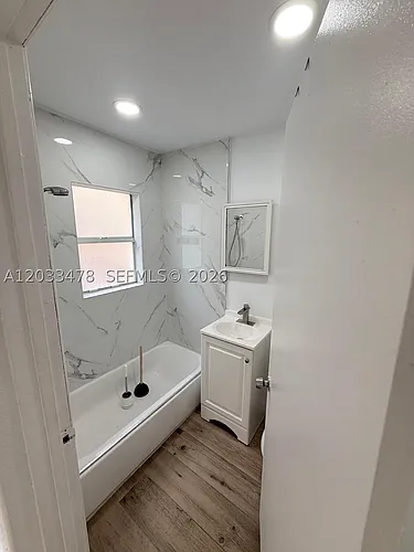 1612 Harrison St #5 Photo 1