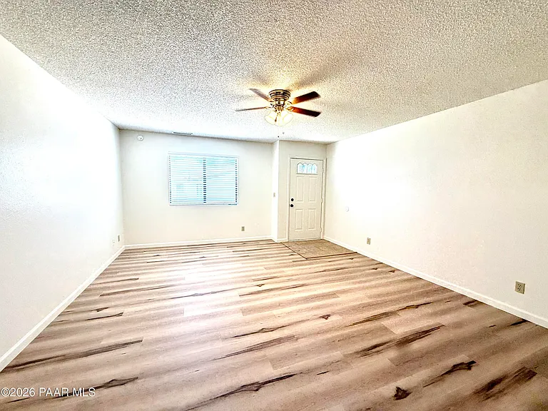 339 Rim Rock Cir #2 — Photo 6
