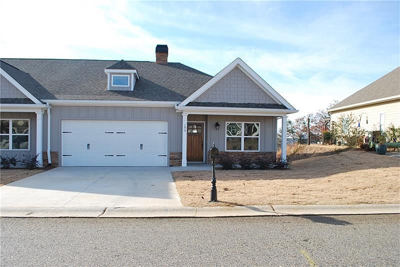 1st image of 190 Village Dr