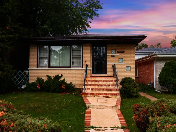 14303 S Atlantic Ave, Riverdale, IL 60827