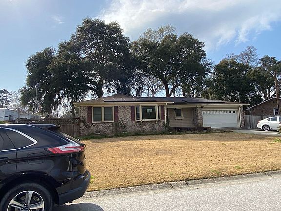 4th image of 1006 Harrison Rd