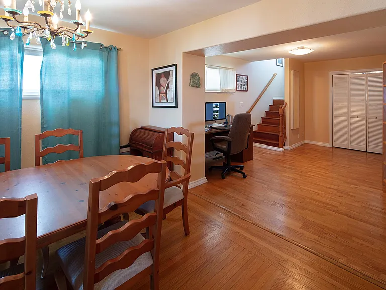 6087 Monterey Ave — Photo 3