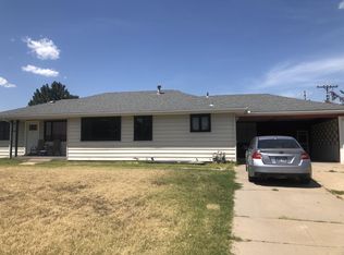 718 E 23rd Ave #A, Hutchinson, KS 67502