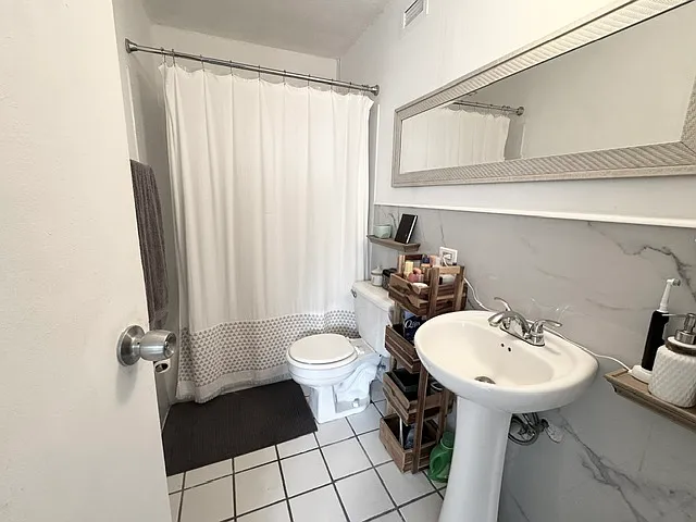 703 Calle Eider Cond Los Almendros Plaza Ter #2 — Photo 7