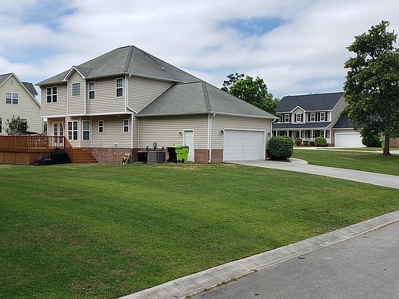 4th image of 421 Holly Ln