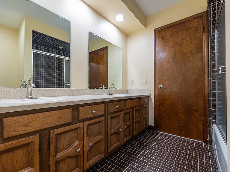 6275 Fairbrook Ct — Photo 77