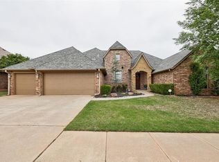 1813 NW 193rd Cir, Edmond, OK 73012