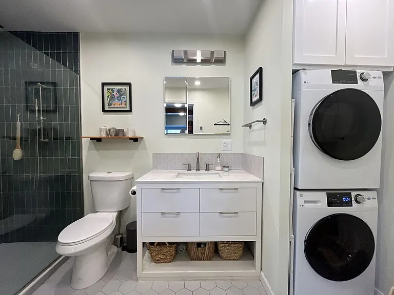 6640 NE Roselawn St — Photo 22