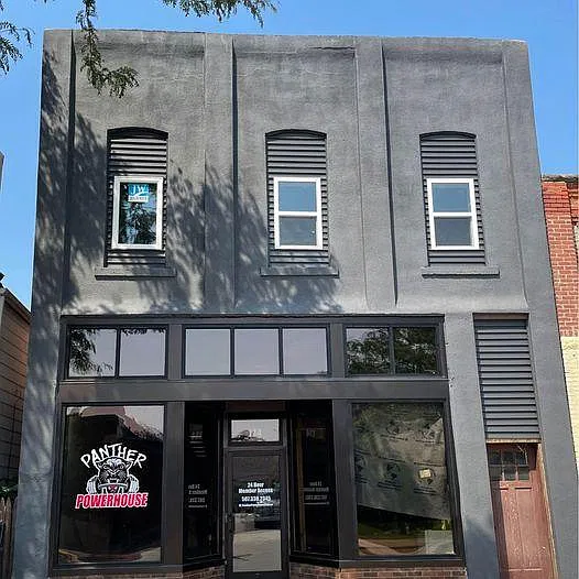 114 Broadway Ave N #2