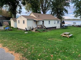 26 Woodworth Rd, Central Square, NY 13036