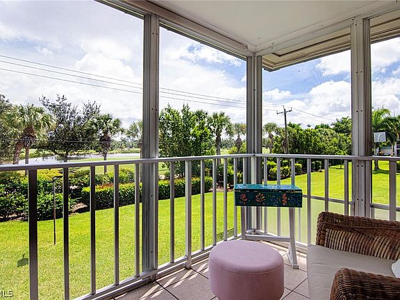4th image of 6725 Winkler Rd #203C