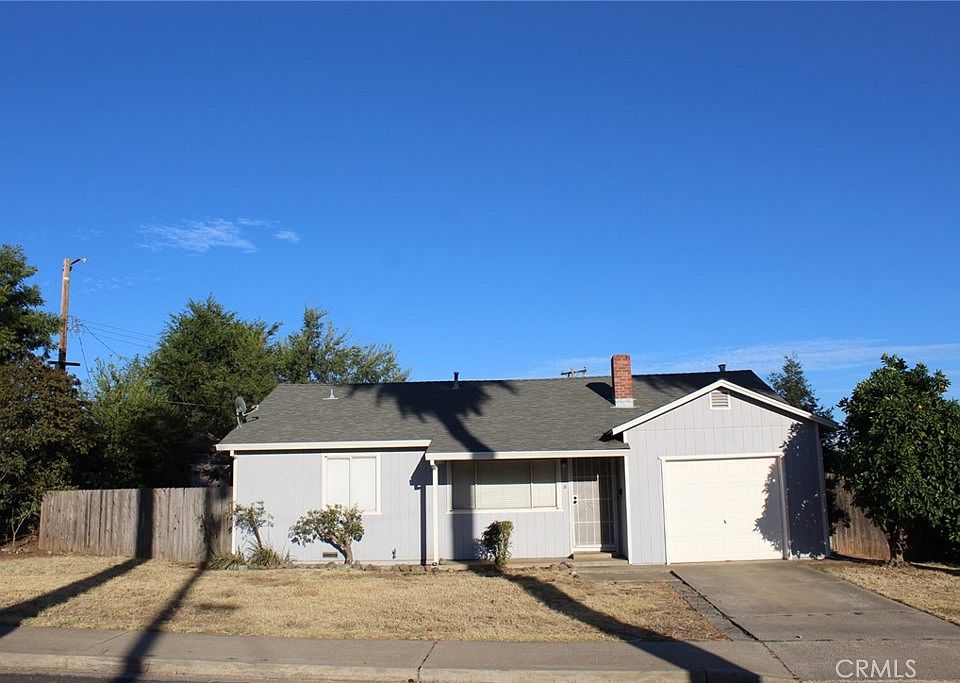 1st image of 16 La Palma Dr